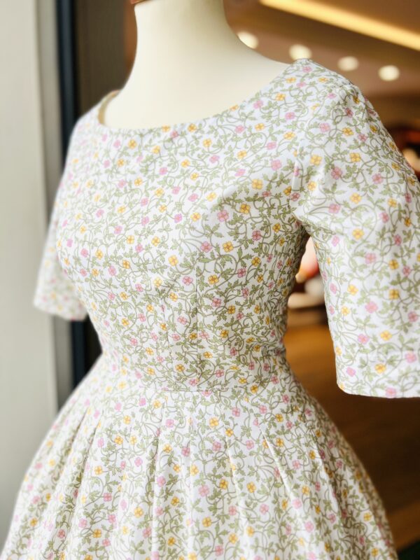 Kleid San Remo Blumendruck Gras/Rosa – Bild 2